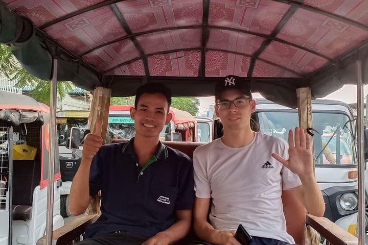 Pick up/Drop off at Airport by Khmer Tuktuk - Photo 1 of 3