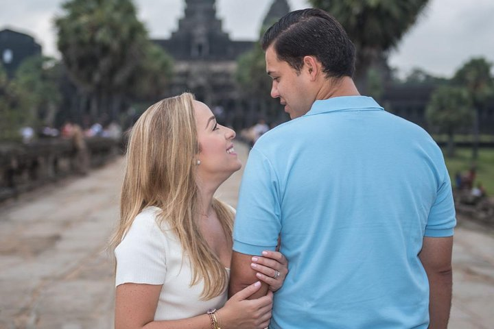 Private Photo Session with a Local Photographer in Battambang - Photo 1 of 10