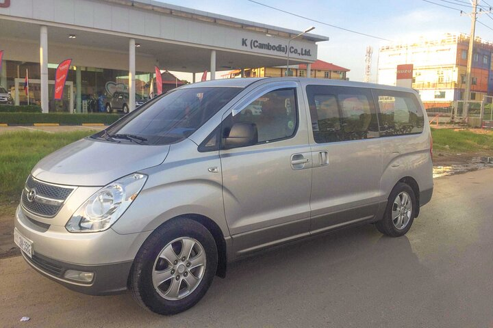 SUV minivan 7-8 seats