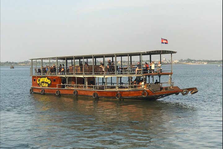 Sunset Dinner Cruises w/Live Music, 5&7pm; Free Pickup Available - Photo 1 of 25