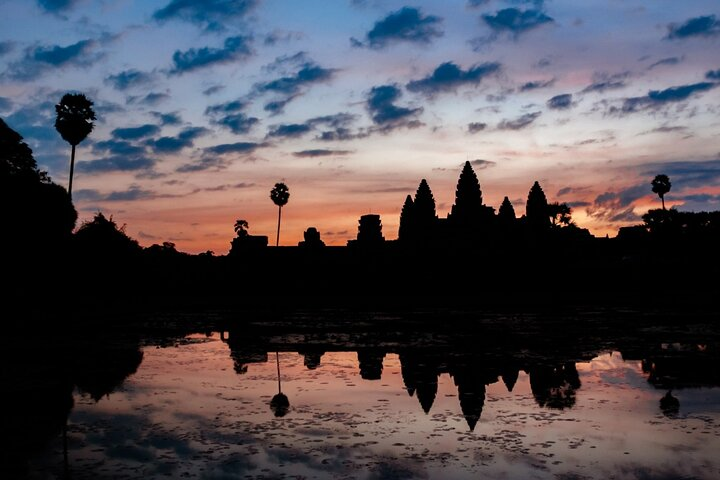 The pride of the country featuring on its flag, Angkor Wat is Cambodia’s ancient temple city which is one of the wonders of the oriental world. 