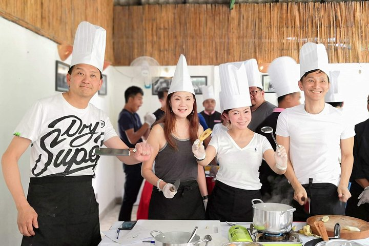 Group Cooking Class 