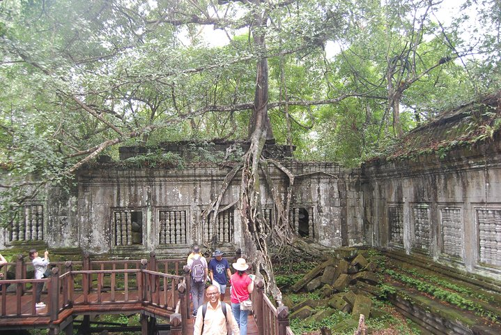 Route run-over temple structure 