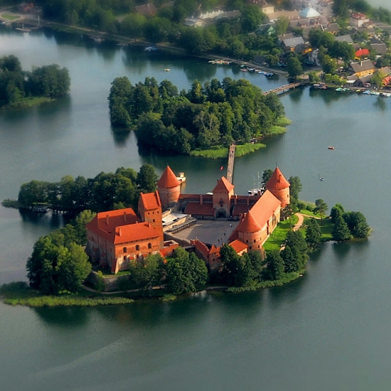 Tour to Trakai Island from Vilnius + Trakai Castle Admission - Photo 1 of 3