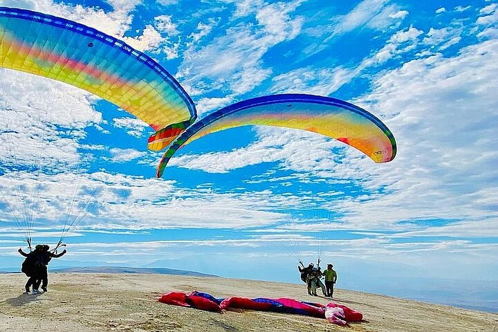 paraglider mountain marrakech