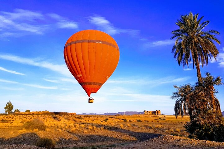 Hot Air Balloon Over Marrakech Desert, 1h Flight, Including Breakfast & pickup - Photo 1 of 7