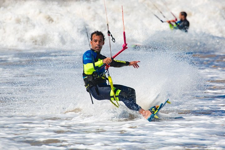 Kitesurf Rental - Photo 1 of 8