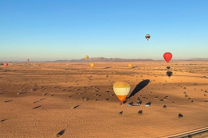 Magical hot air balloon 