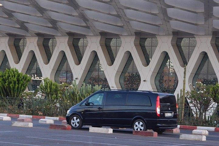 Marrakech Airport taxis to Hotels & Medina Riads - Photo 1 of 4