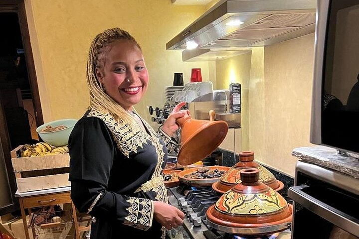 Private Traditional Moroccan Cooking Class - Photo 1 of 6