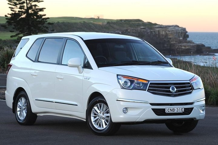 Ssangyong Stavic fit 6 people