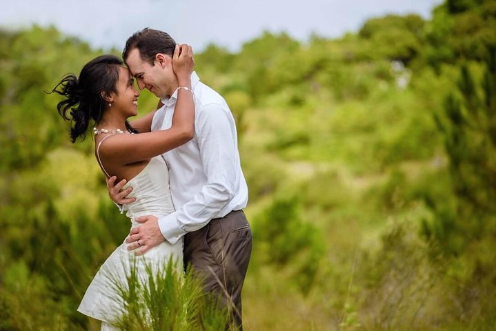 Private Photo Session with a Local Photographer in Antananarivo - Photo 1 of 10