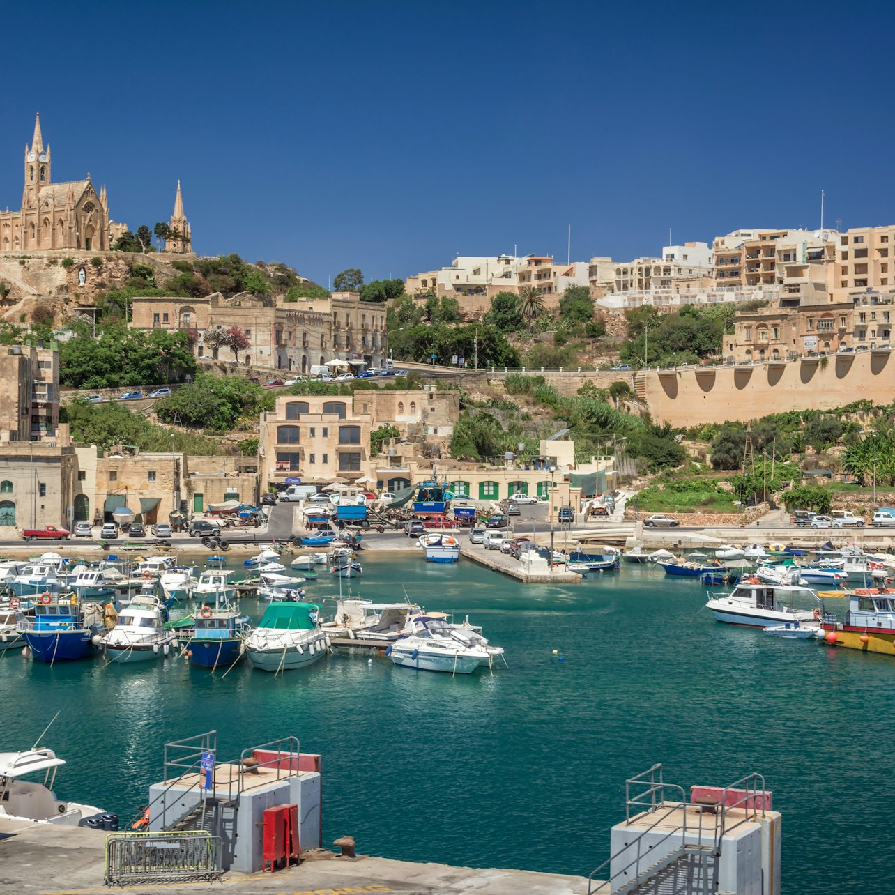 Hop-on Hop-off Bus Gozo - Photo 1 of 4