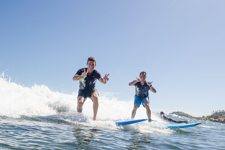 120 Min Surf Lesson / For all Ages - Photo 1 of 8