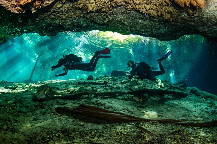 Exploring Tulum cenotes 