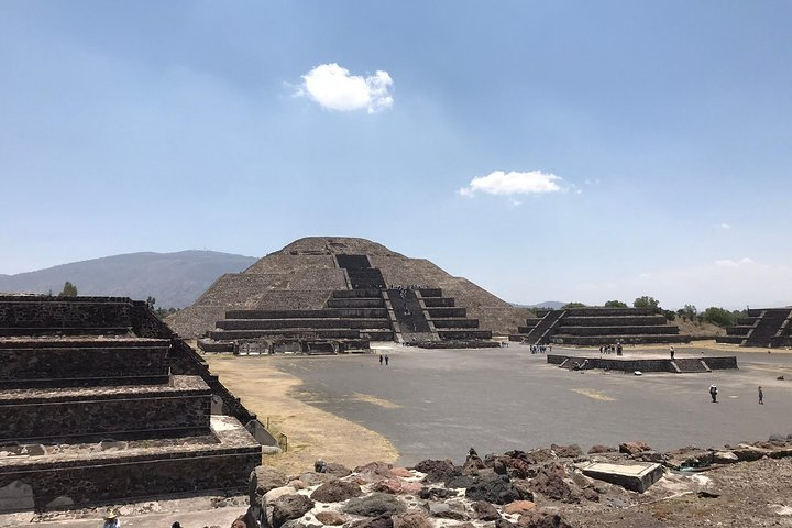 Acolman-Teotihuacán-Plaza of the Three Cultures- Craft Workshop - Photo 1 of 17