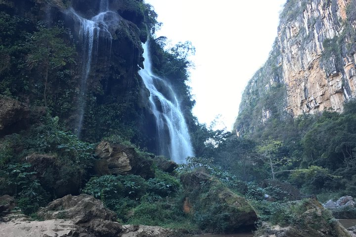 Aguacero Waterfall