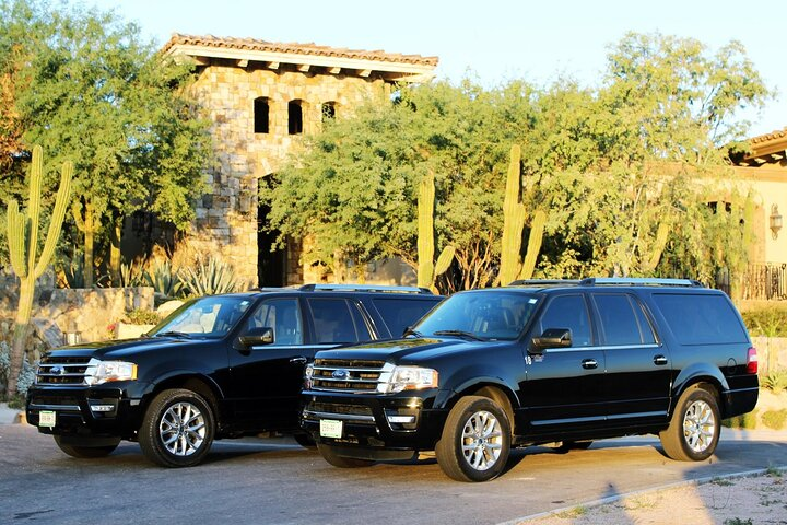 Airport Transportation One Way to Hotel in Cabo San Lucas - Photo 1 of 4