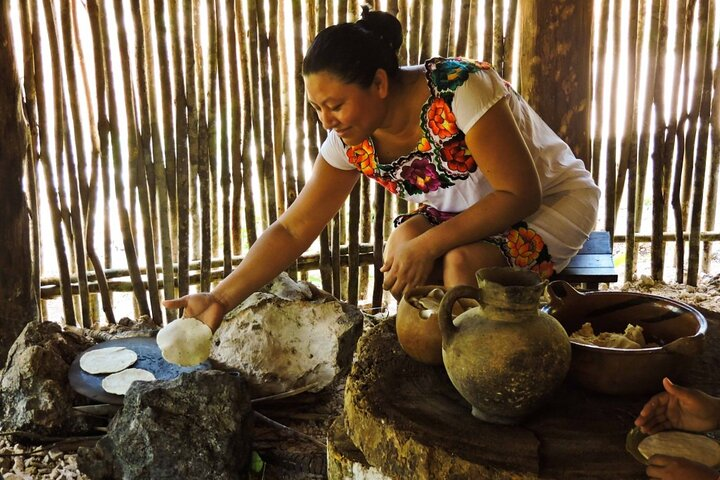 Bacalar Lagoon and Mayan Family Experience Combo Tour - Photo 1 of 8