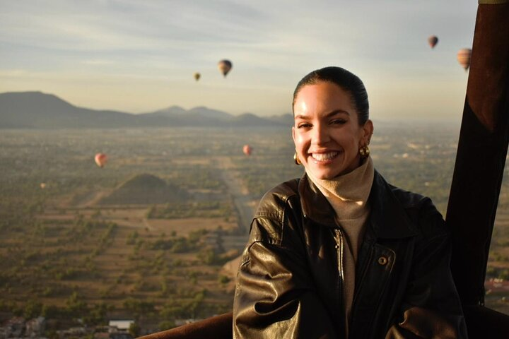 Balloon flight, Breakfast, Archaeological Zone with guide and Transportation - Photo 1 of 19