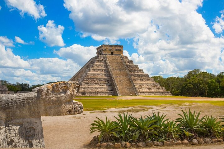 Chichén Itzá archaeological site, cenote and Izamal - Photo 1 of 8