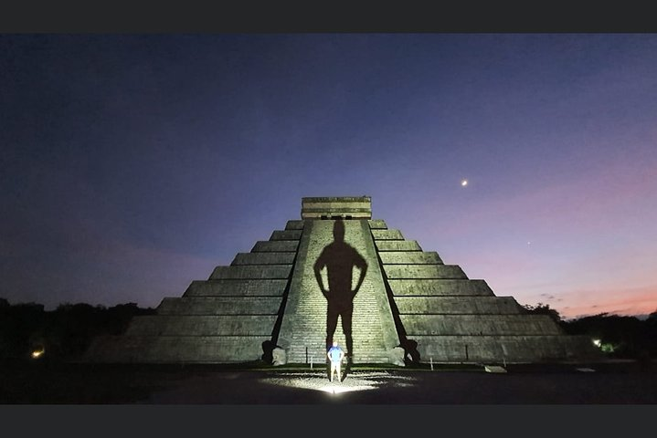 Chichen Itza Sunrise and Cenote Ik Kil from Cancun - Photo 1 of 11