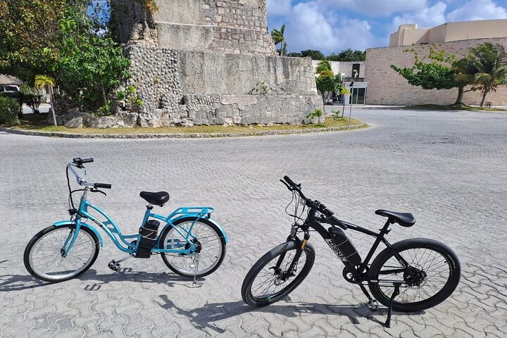 Costa Maya E-Bikes Rental - Photo 1 of 4