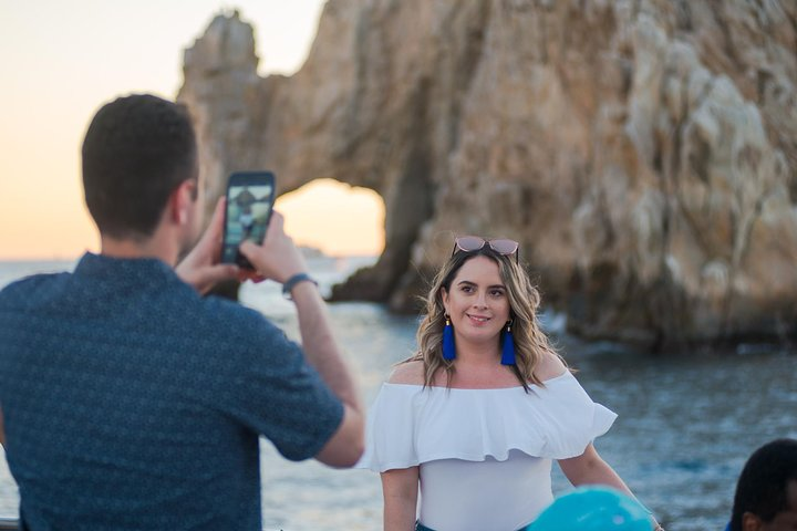 Dinner Cruise Tour in Cabo San Lucas with Tequila Tasting - Photo 1 of 12