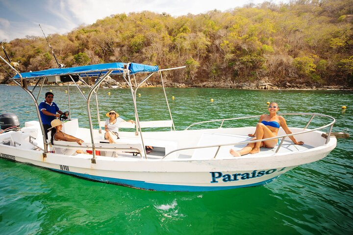 Exclusive 7 bays of Huatulco by Panga Boat - Photo 1 of 10