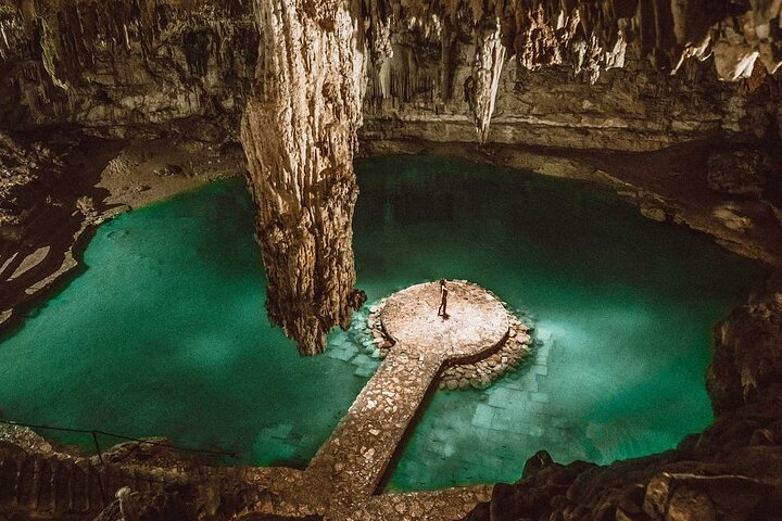 Full Day Tour Chichén Itzá Cenote Suytún Oxmán and Valladolid - Photo 1 of 9