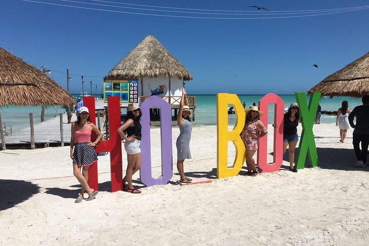 Isla Holbox All Inclusive with Transportation (Breakfast and Food Included) - Photo 1 of 10