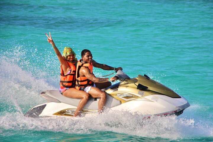 Jet Ski Rental in Cancun for 2 People - Photo 1 of 9