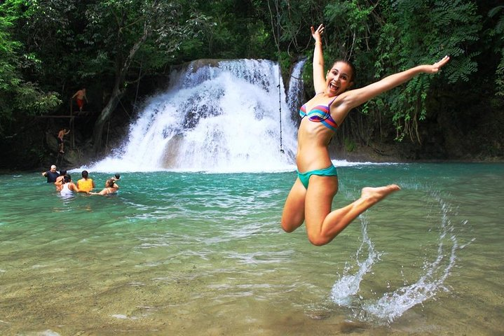 Huatulco Waterfalls