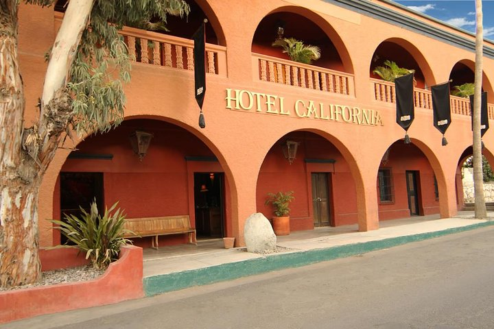 Hotel California, Todos Santos, Magic Town