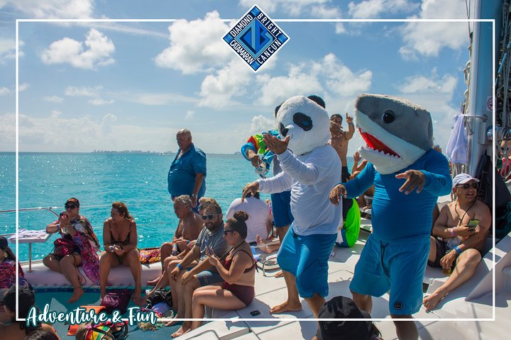 Luxury Catamaran tour to isla mujeres with transportation from Tulum - Photo 1 of 13