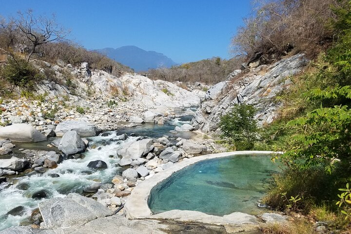 Magical Hot Springs Women´s 5-Day Retreat - Photo 1 of 19