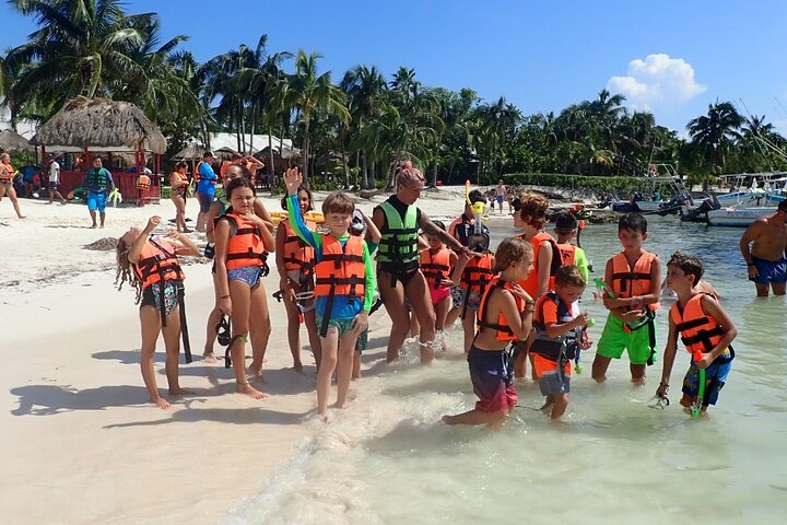 Getting ready for a snorkel with turtles 