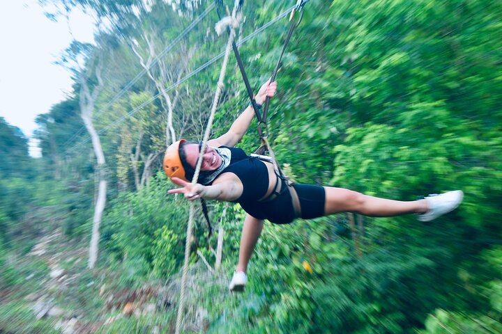 Maya Adrenaline - 1 KM ZIPLINE - Photo 1 of 21