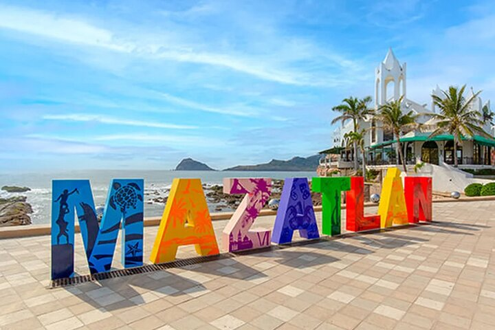 Mazatlán city tour - Photo 1 of 10