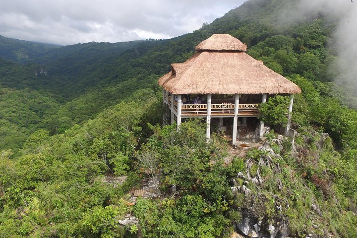 Palapa Coming Soon Restaurant Bar and Mirador
From here we can see the route of the whole park