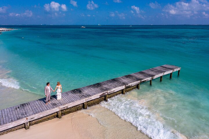 Private Photo Session and Drone Photography in Cancun - Photo 1 of 9