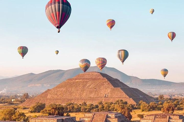 TEOTIHUACAN BALLOON RIDE (Transportation & breakfast) - Photo 1 of 25