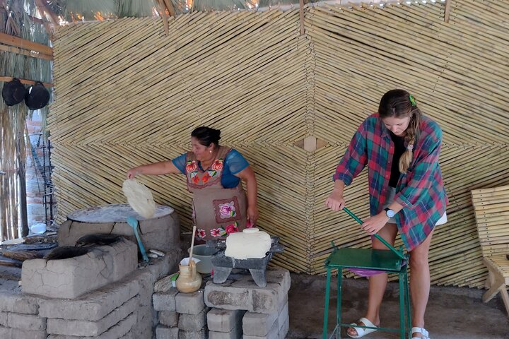 tortilla class in my zapotec village  - Photo 1 of 6