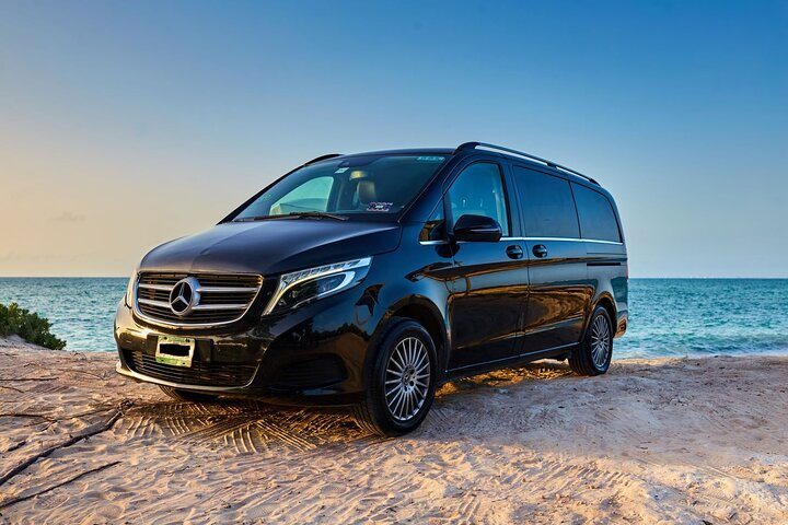 Transfer in Luxury Mercedes Benz Minivan - Photo 1 of 23