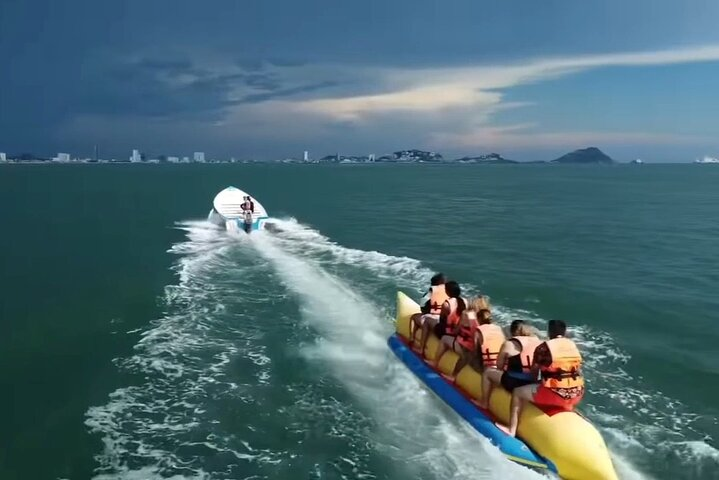 BANANA BOAT RIDE