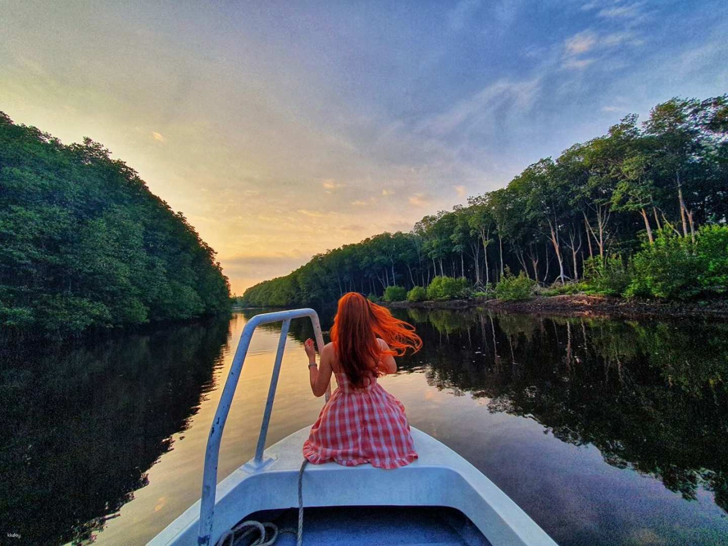 【10th Anniversary｜15% off 】Dream Beach Mangrove River Cruise, Fireflies & Sky Mirror Shared Tour with Dinner & Hotel Transfer in Sabah - Photo 1 of 10