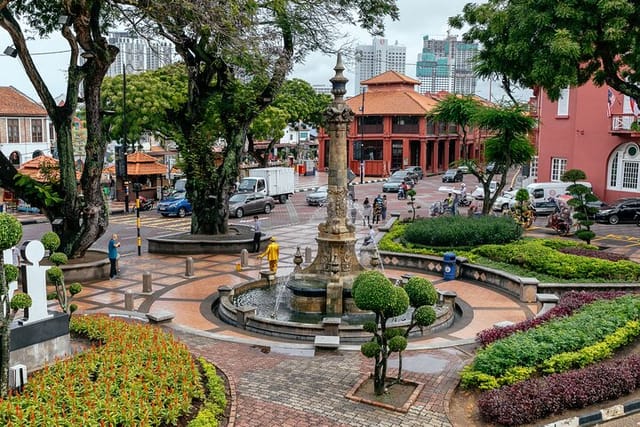 Explore Malacca like a local