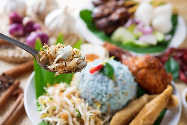 Experience Malaysia: Authentic Malaysia Cooking Tour