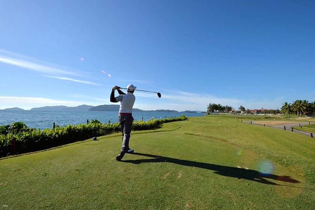 golf-experience-at-sutera-harbour-golf-country-club-sabah_1