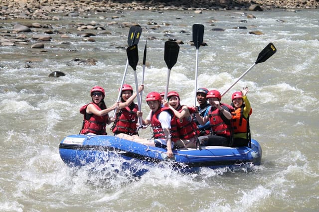 kiulu-white-water-rafting-grade-i-ii-kota-kinabalu-sabah_1